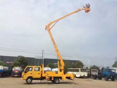 高空作業(yè)車與救護車價格對比分析